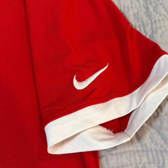 Nike Golf Red Standard Fit Polo Shirt Large Dri Fit Performance Embroidered Logo - Picture 7 of 9